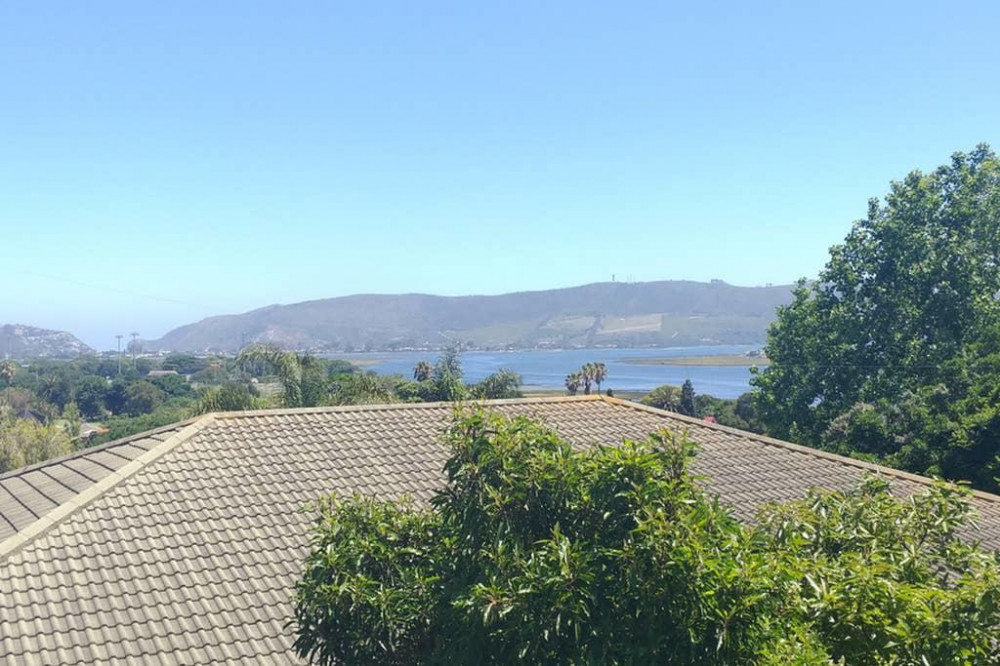 Vacation Hub International - VHI - Travel Club - Knysna Lookout