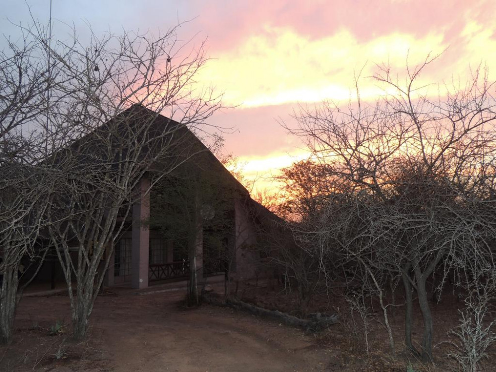 Vacation Hub International - VHI - Travel Club - Honey Badger Safari House