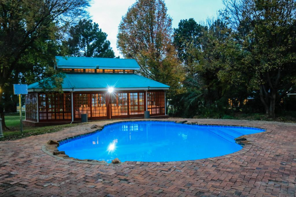 Vacation Hub International - VHI - Travel Club - Grey Goose Game Lodge