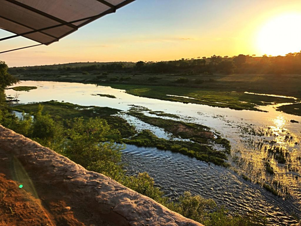 Vacation Hub International - VHI - Travel Club - lion Hill @ Kruger