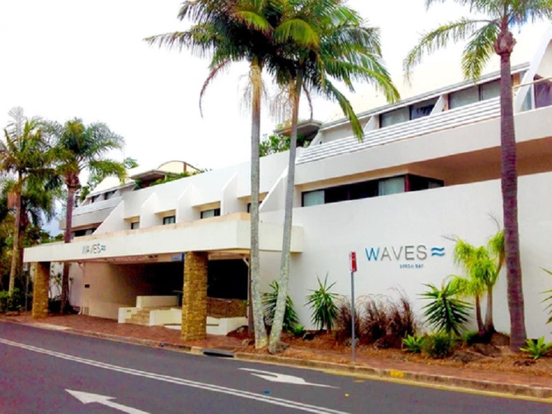 Vacation Hub International - VHI - Travel Club - Waves Byron Bay