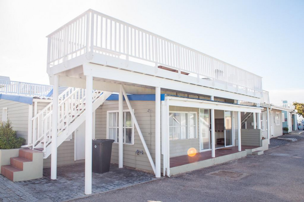 Vacation Hub International - VHI - Travel Club - Barefoot Lodge, Mossel Bay
