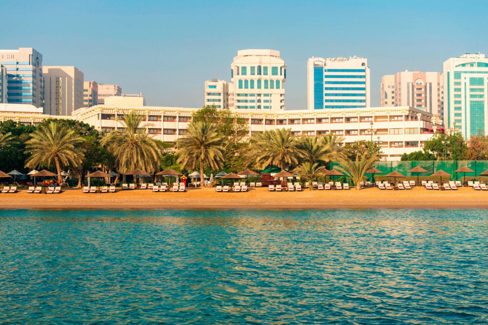 Vacation Hub International - VHI - Travel Club - Le Meridien Abu Dhabi