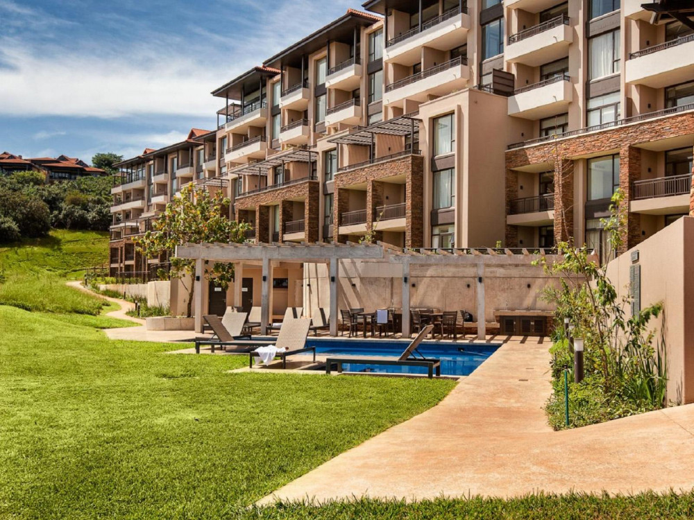 Vacation Hub International - VHI - Travel Club - Knightsbridge Rentals