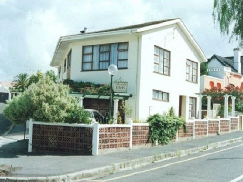 Vacation Hub International - VHI - Travel Club - The Strand Bed and Breakfast