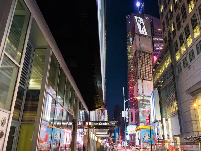 Vacation Hub International - VHI - Travel Club - Hilton Garden Inn New York - Times Square Central