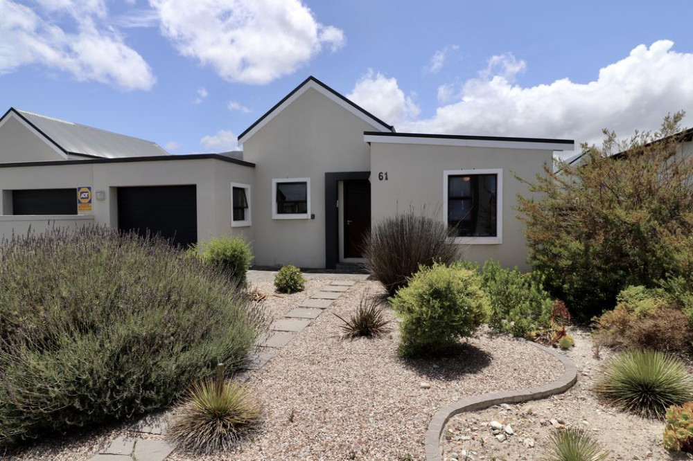 Vacation Hub International - VHI - Travel Club - Carole's Cottage