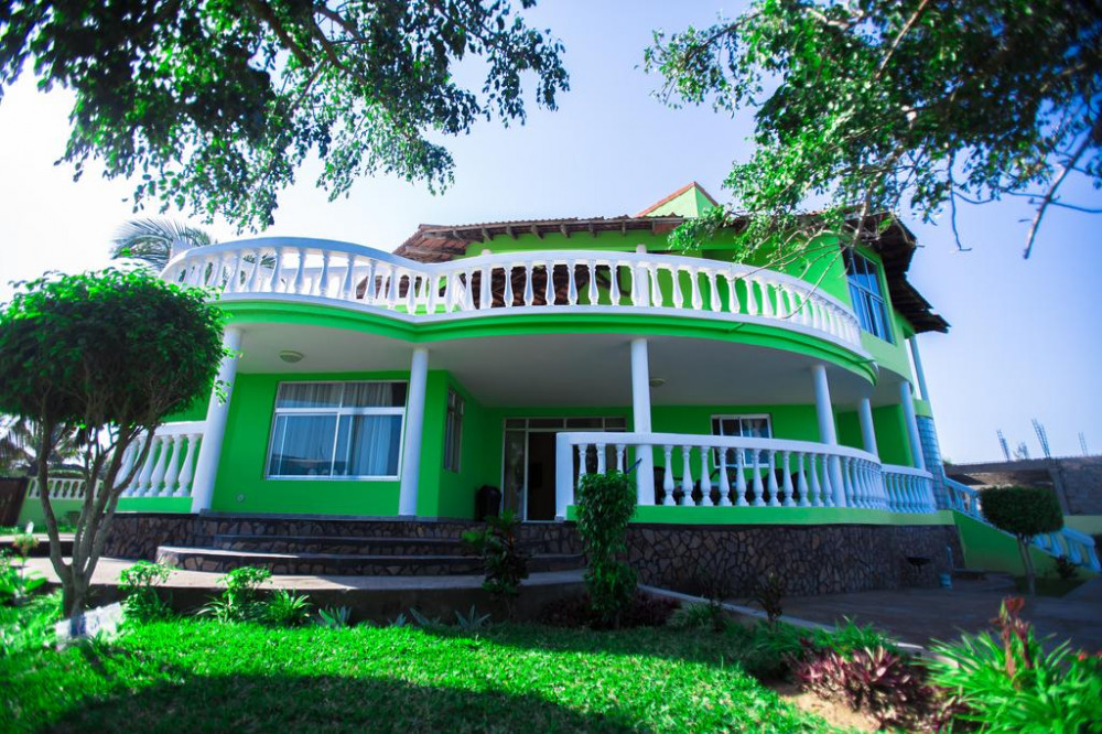 Vacation Hub International - VHI - Travel Club - Bilene Beach House