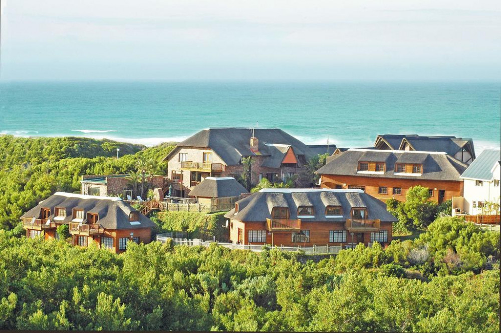 Vacation Hub International - VHI - Travel Club - Myoli Beach Lodge