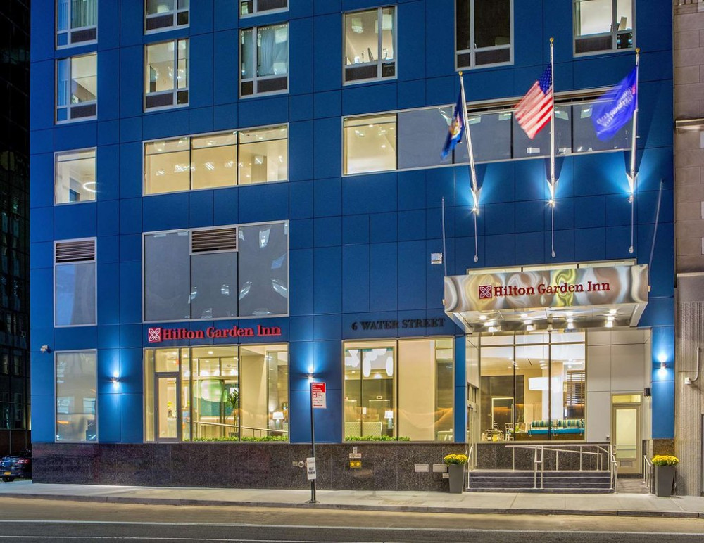 Vacation Hub International - VHI - Travel Club - Hilton Garden Inn NYC Financial Center - Manhattan Downtown