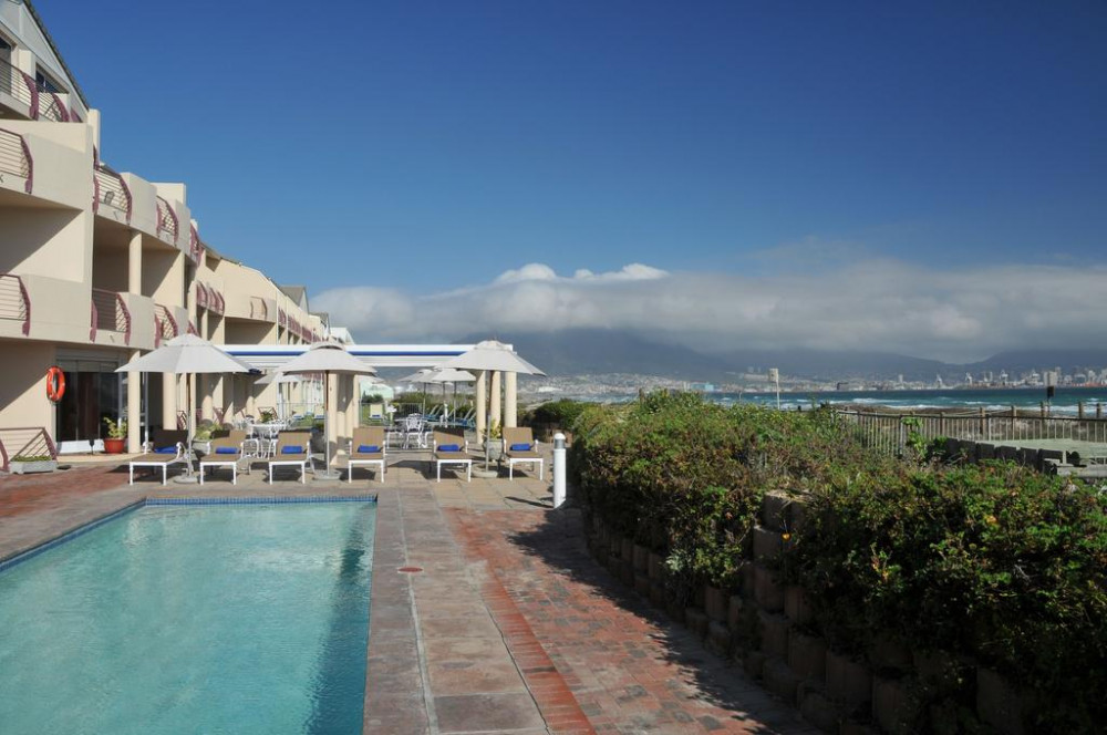 Vacation Hub International - VHI - Travel Club - Cape Town Beachfront Apartments at Leisure Bay