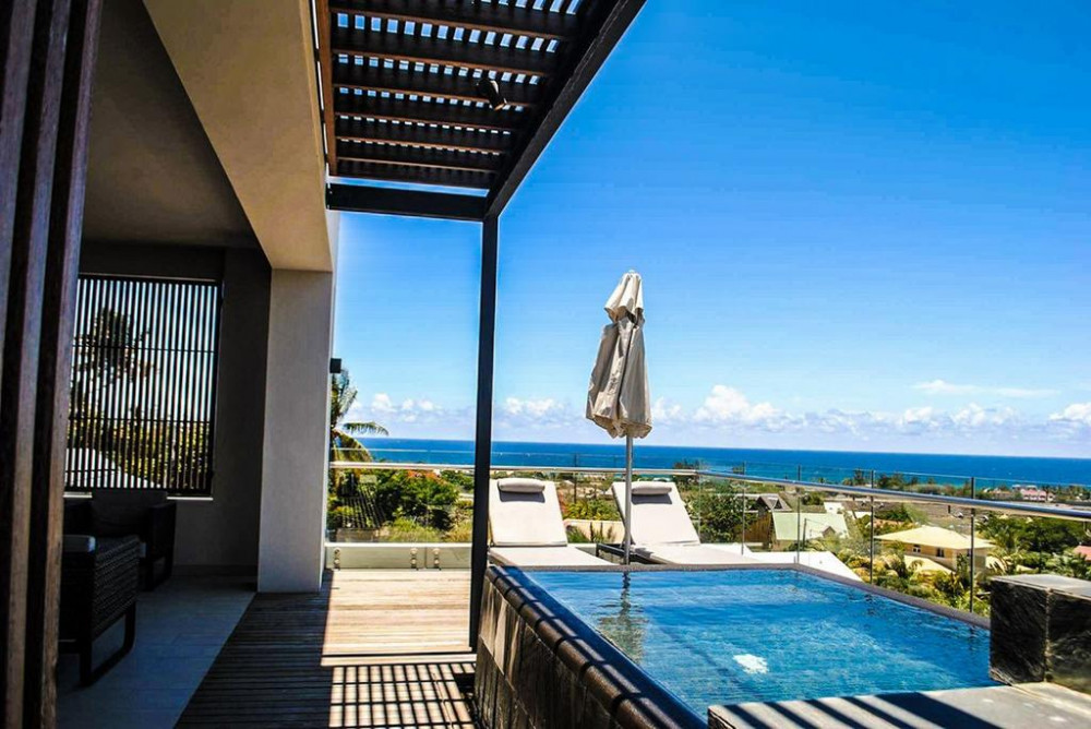 Vacation Hub International - VHI - Travel Club - Carlos Bay Luxury Accommodation