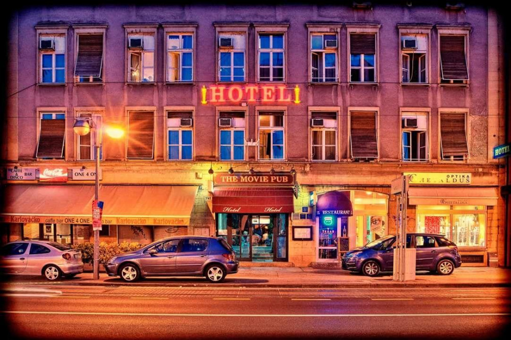 Vacation Hub International - VHI - Travel Club - The Movie Hotel