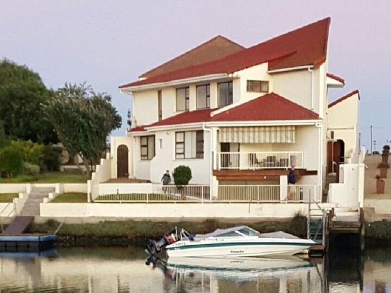 Vacation Hub International - VHI - Travel Club - Port Owen Self Catering