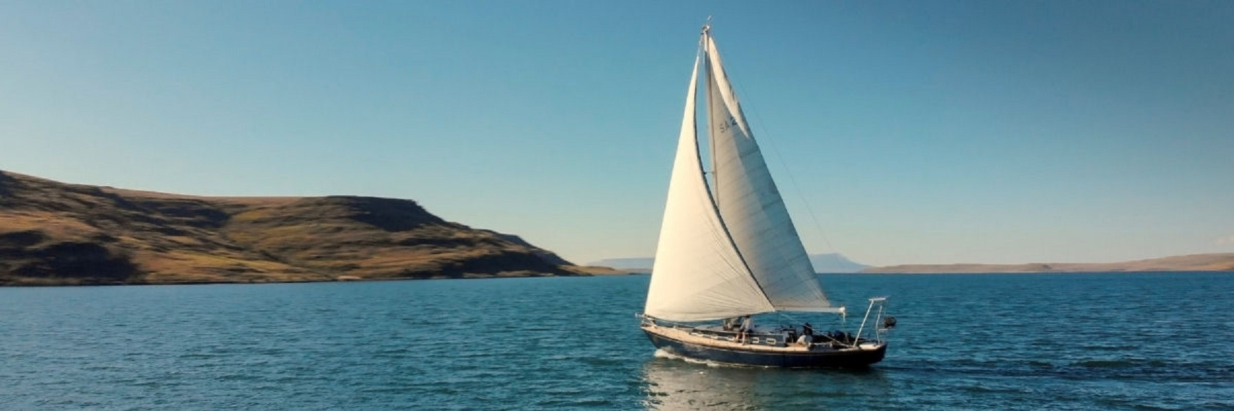 Vacation Hub International - VHI - Travel Club - Wild Horses - Golden City Yacht
