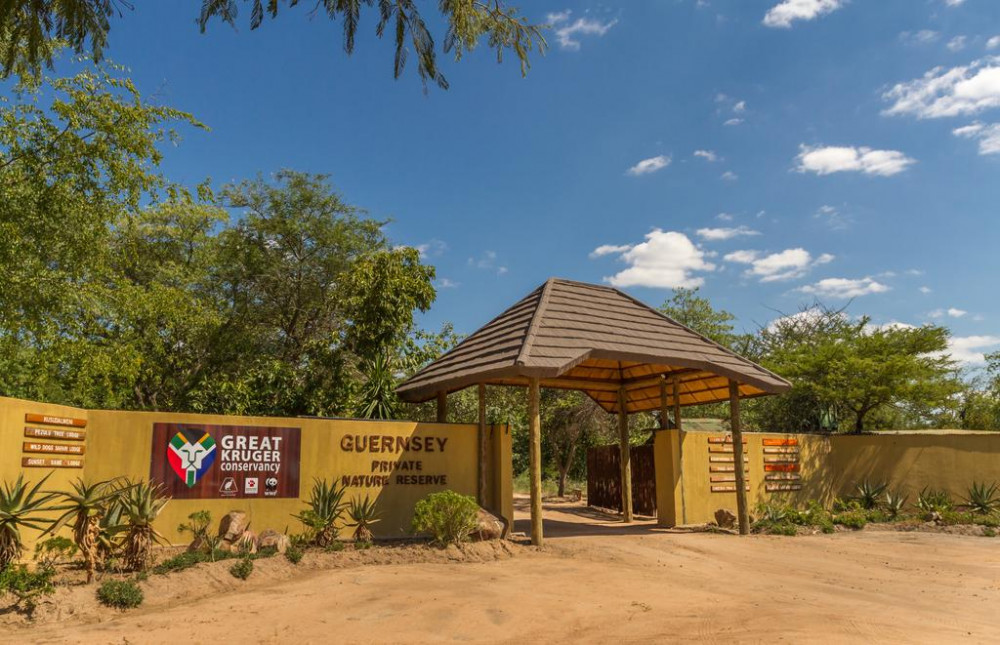 Vacation Hub International - VHI - Travel Club - Panzi Lodge