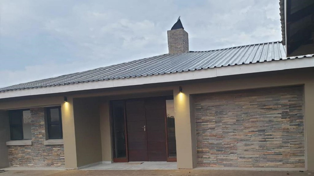 Vacation Hub International - VHI - Travel Club - 42@ Ditholo Game Lodge