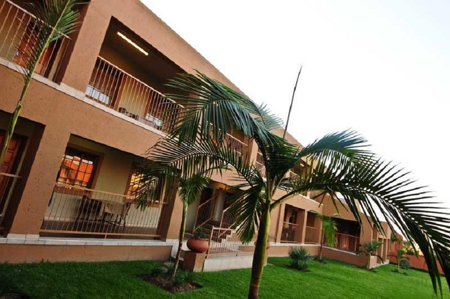 Vacation Hub International - VHI - Travel Club - Batter Boys Guest House
