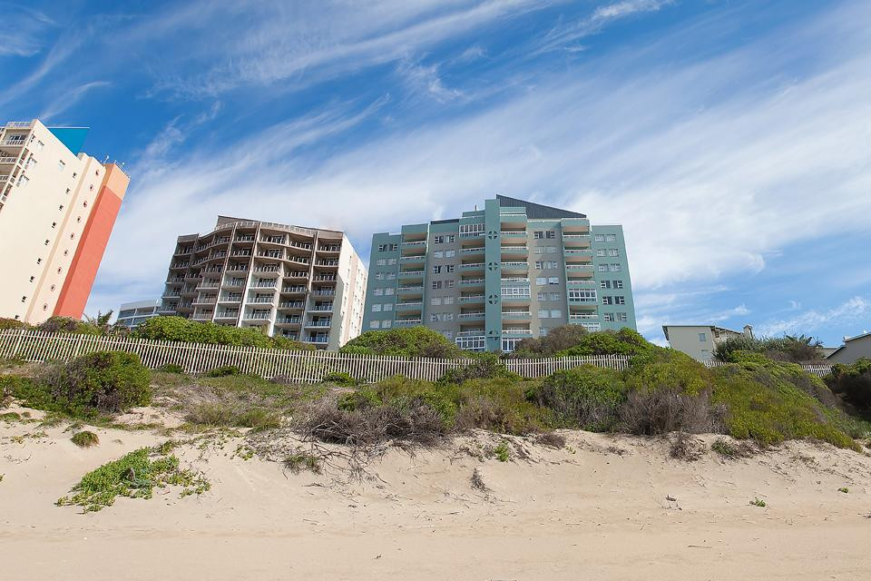 Vacation Hub International - VHI - Travel Club - Diaz Beach Apartment
