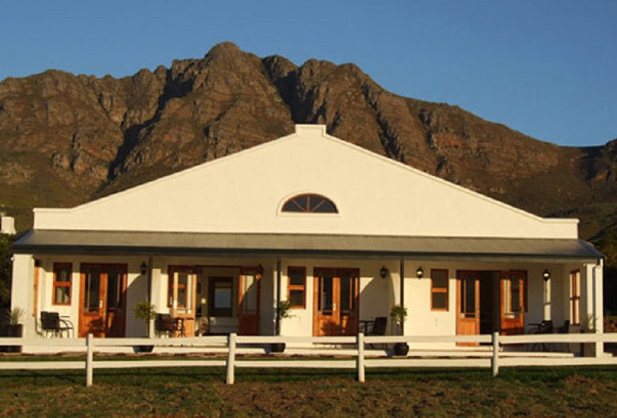 Vacation Hub International - VHI - Travel Club - Raptor Rise - Self-catering accommodation