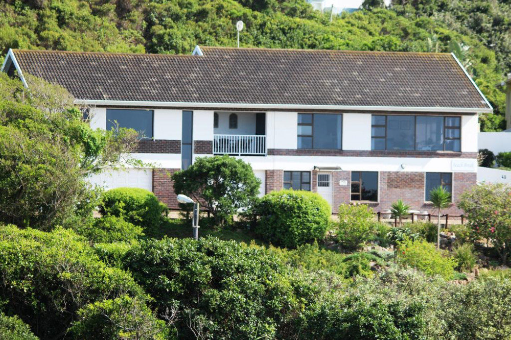 Vacation Hub International - VHI - Travel Club - Beach Break B&B