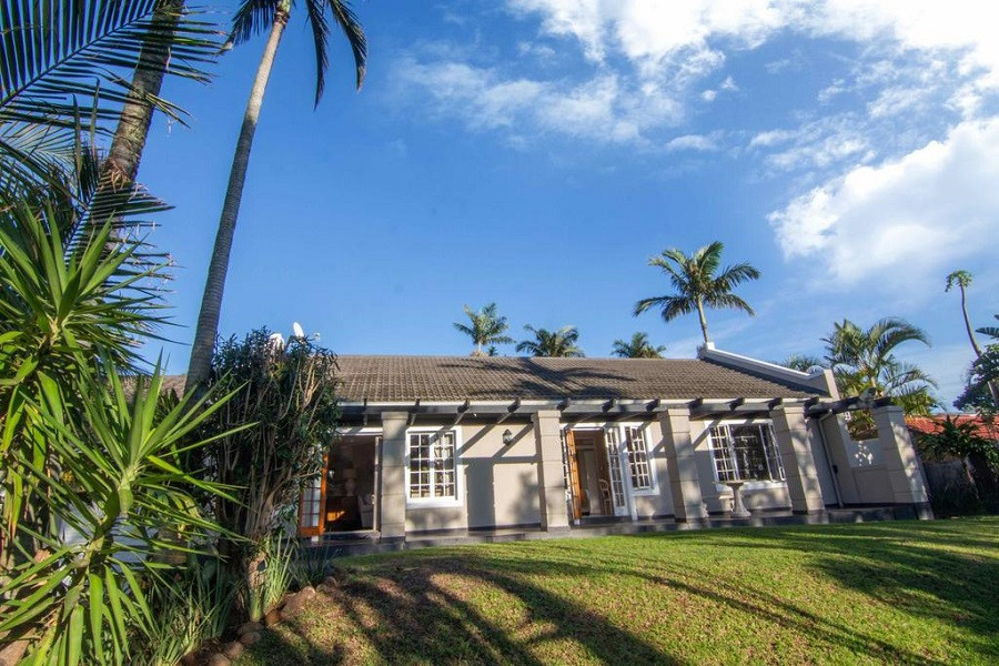 Vacation Hub International - VHI - Travel Club - 15 Oyster Crescent
