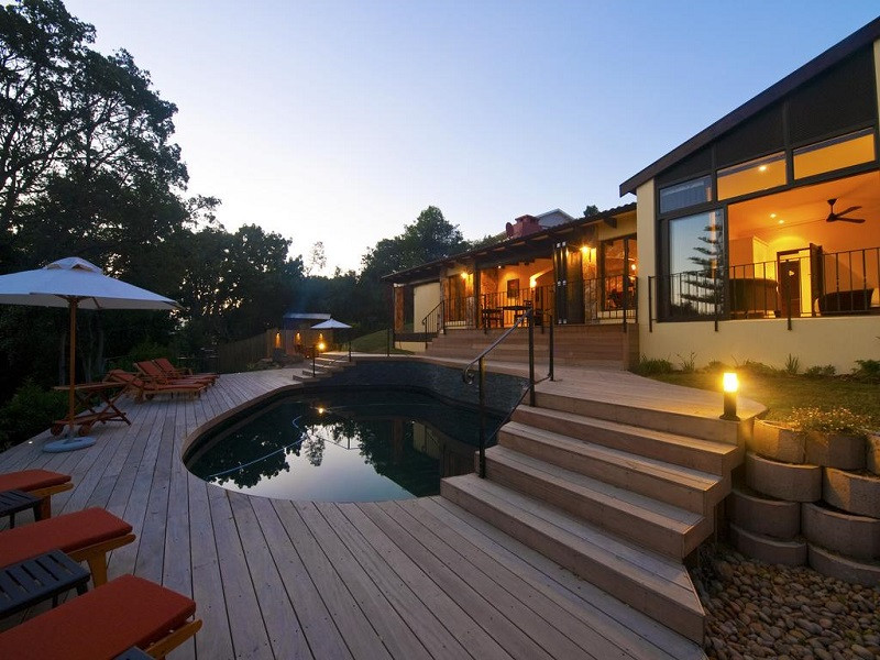Vacation Hub International - VHI - Travel Club - Double Dutch B & B