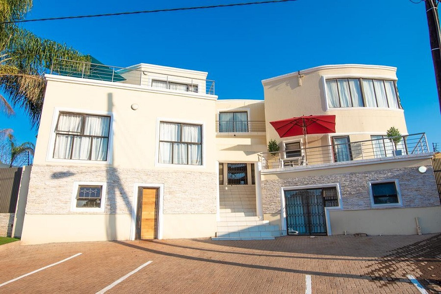 Vacation Hub International - VHI - Travel Club - Royal Hills Lodge and Spa