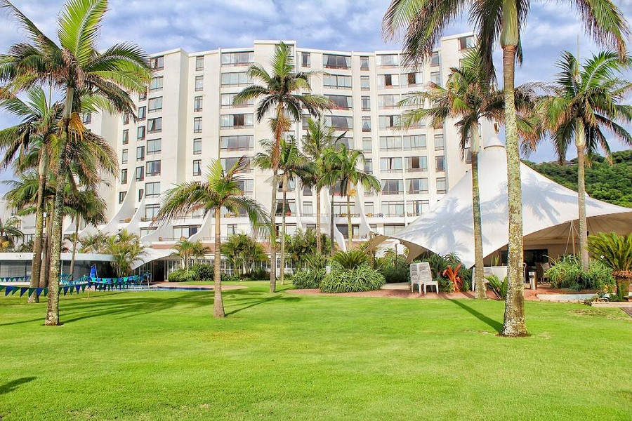Vacation Hub International - VHI - Travel Club - Breakers 330