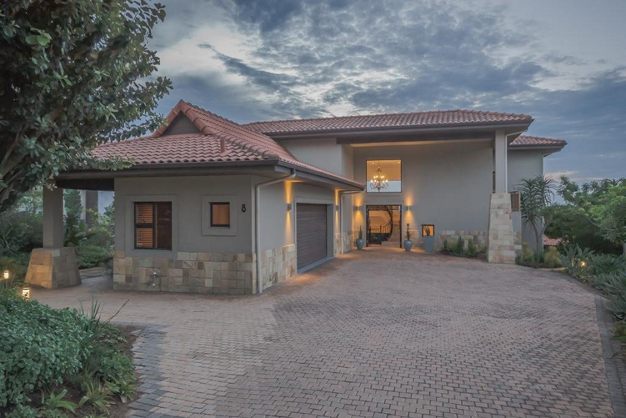 Vacation Hub International - VHI - Travel Club - 8 Tinderwood Lane