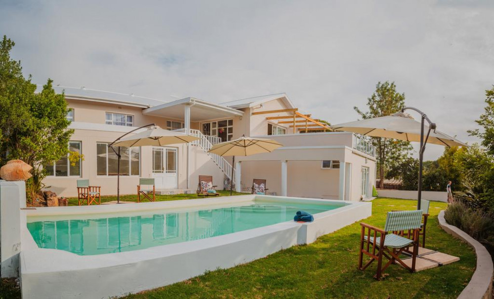 Vacation Hub International - VHI - Travel Club - The View Swellendam B&B