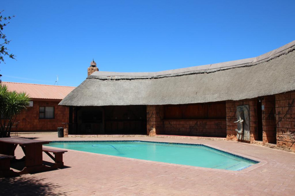 Vacation Hub International - VHI - Travel Club - Kalahari Lodge Kimberley