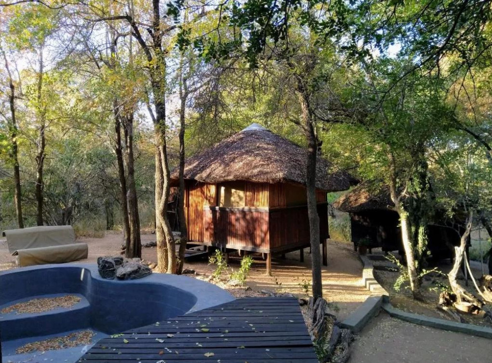 Vacation Hub International - VHI - Travel Club - Off Beat Safaris Bush Lodge