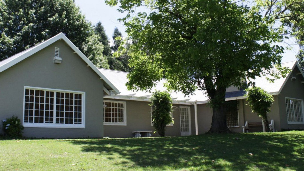 Vacation Hub International - VHI - Travel Club - Invermooi Estate - Quiet Waters Lodge
