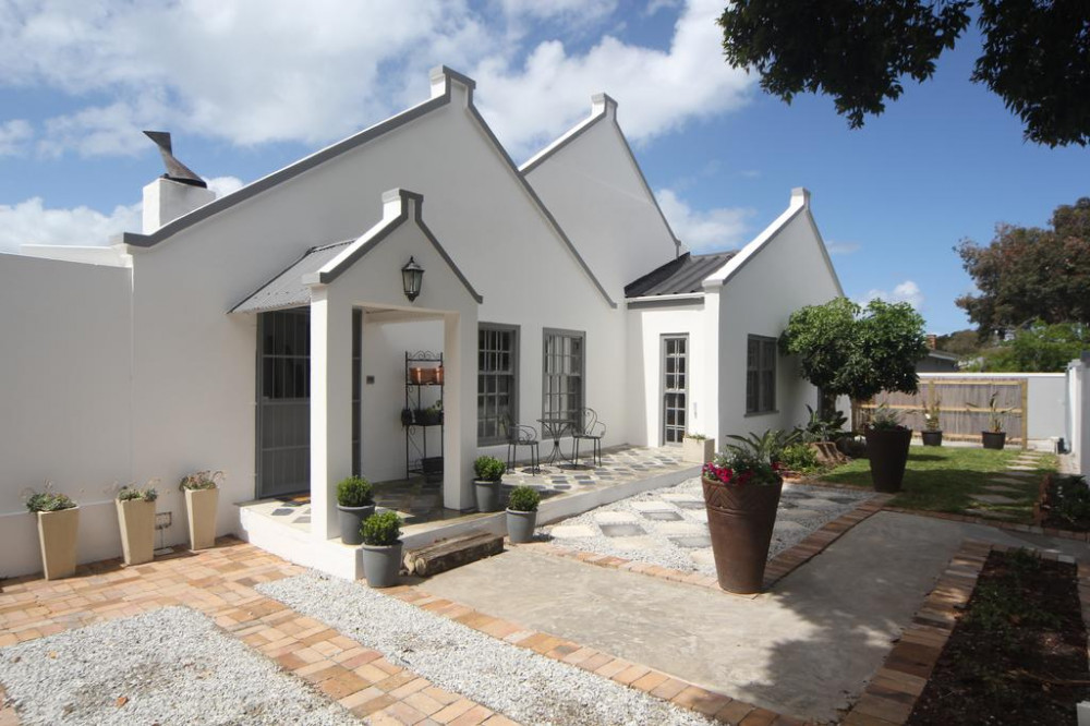 Vacation Hub International - VHI - Travel Club - The Lily House