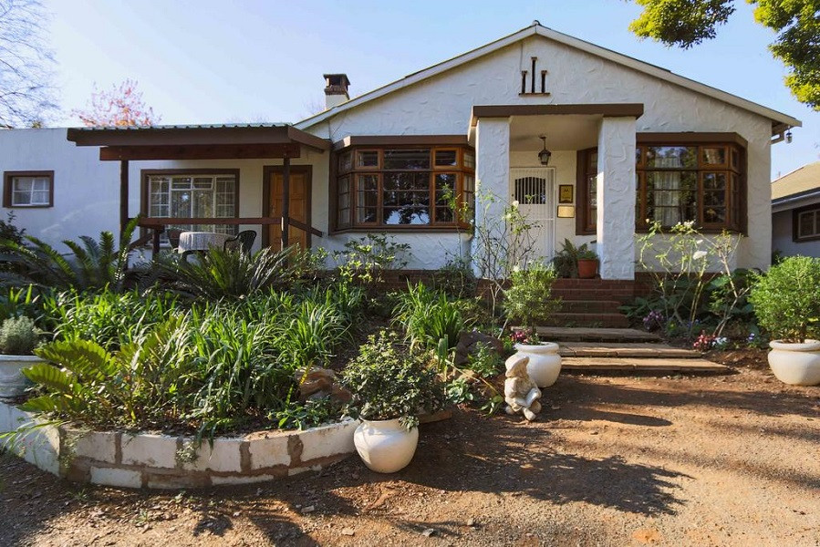 Vacation Hub International - VHI - Travel Club - Azalea Bed & Breakfast