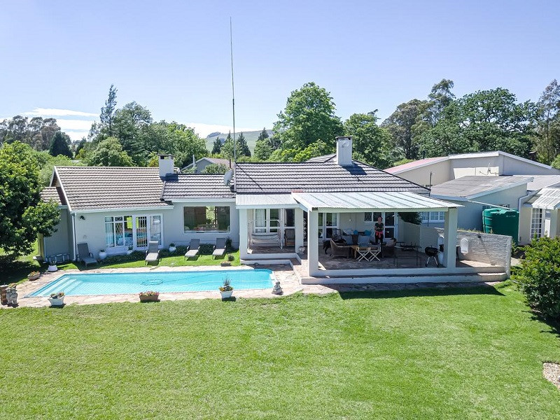 Vacation Hub International - VHI - Travel Club - Dunroamin Bed and Breakfast