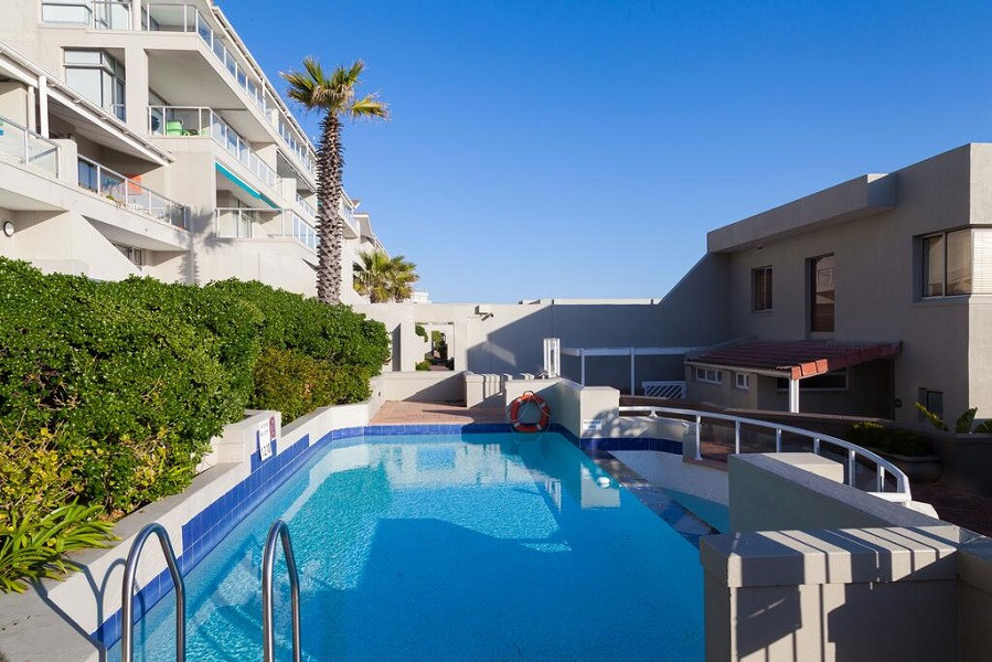 Vacation Hub International - VHI - Travel Club - Dolphin Beach Hotel Self Catering Apartments
