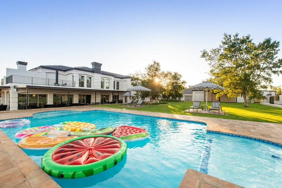 Vacation Hub International - VHI - Travel Club - The Feather Hill Boutique Hotel