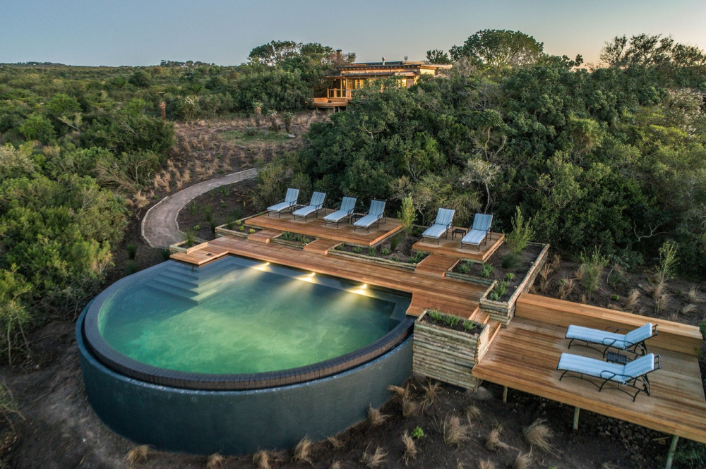 Vacation Hub International - VHI - Travel Club - Ukhozi Lodge-Kariega Game Reserve