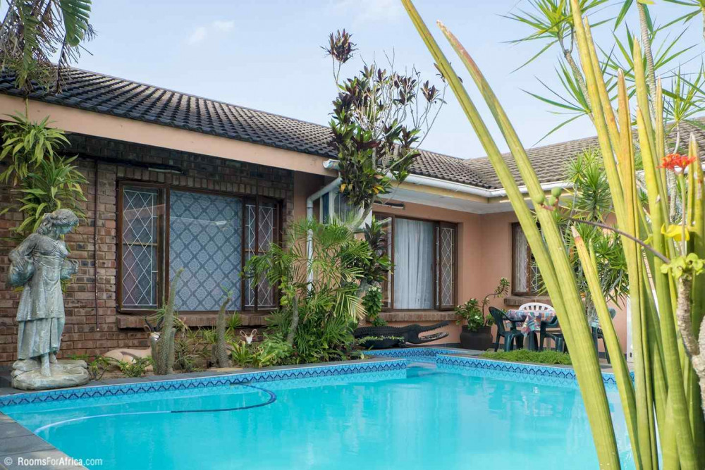 Vacation Hub International - VHI - Travel Club - 57 Pelican Street