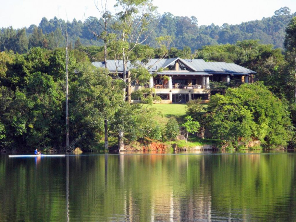 Vacation Hub International - VHI - Travel Club - Tinkers Lakeside Lodge