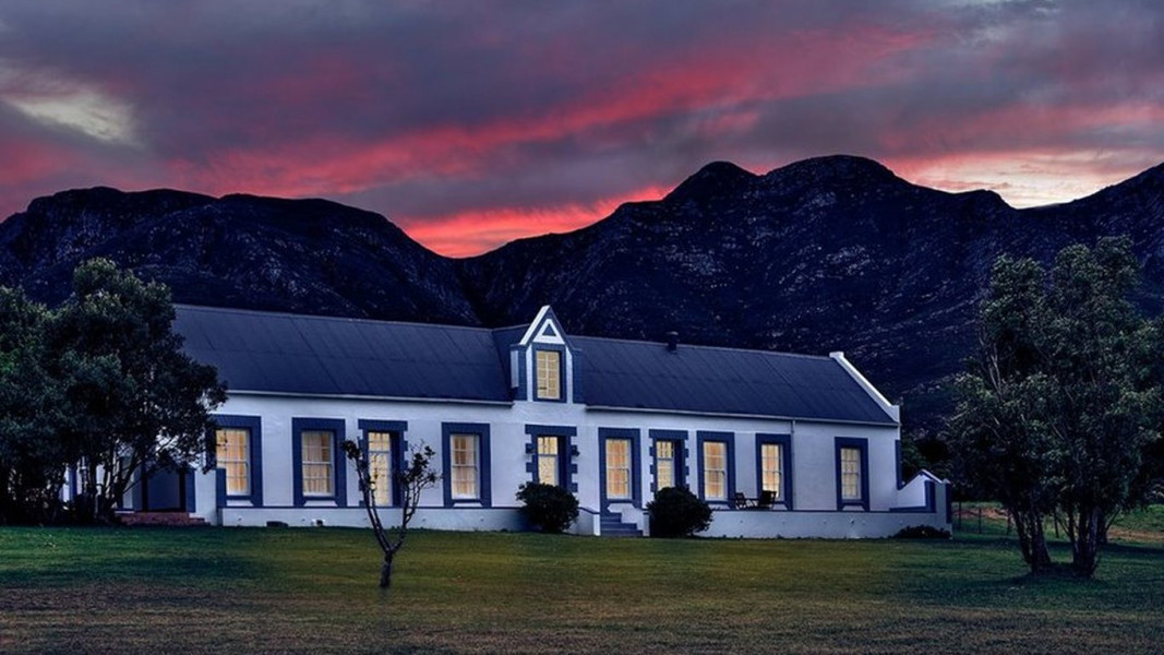 Vacation Hub International - VHI - Travel Club - Stanford Hills Manor House