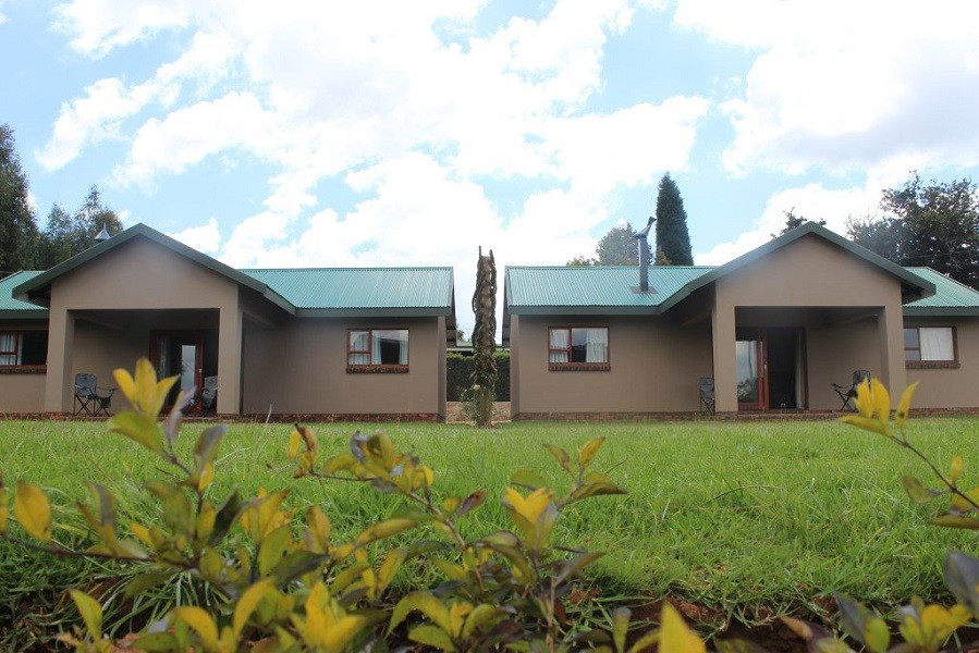 Vacation Hub International - VHI - Travel Club - Misty Cottages-Self Catering Accommodation