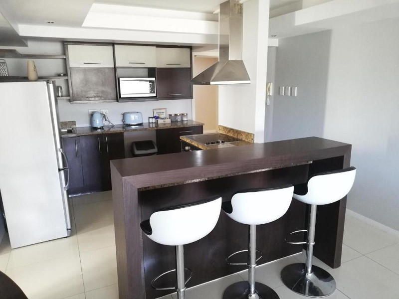 Vacation Hub International - VHI - Travel Club - Exclusive 2nd Floor Brookes Hill Apartment