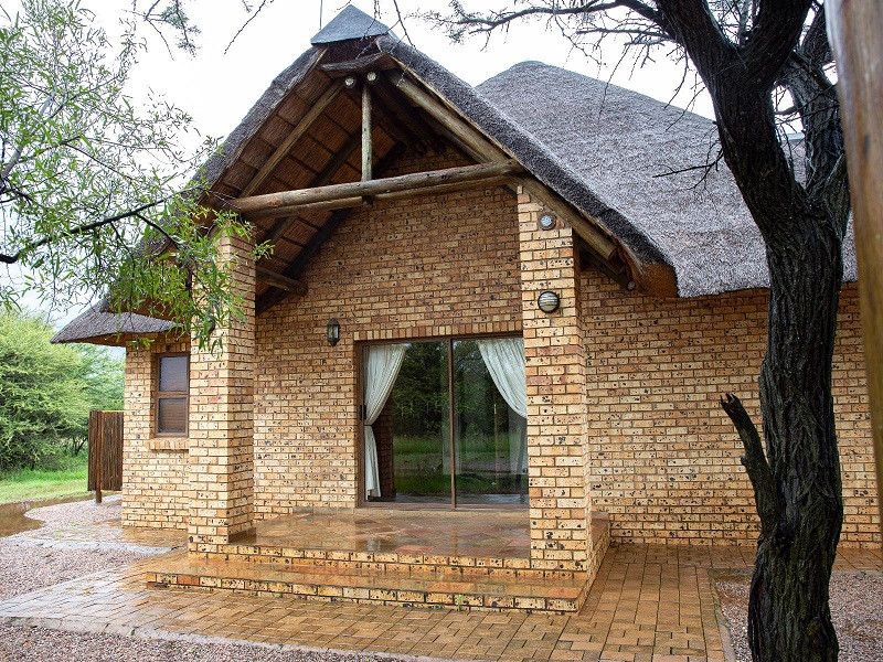 Vacation Hub International - VHI - Travel Club - Sondela Lodge - Makhato 1