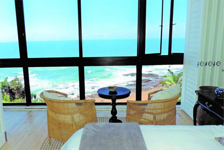Vacation Hub International - VHI - Travel Club - Shells Cozy on-the-beach Hideaway