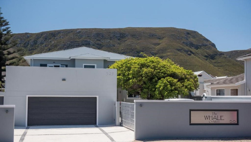 Vacation Hub International - VHI - Travel Club - The Whale on Main B&B