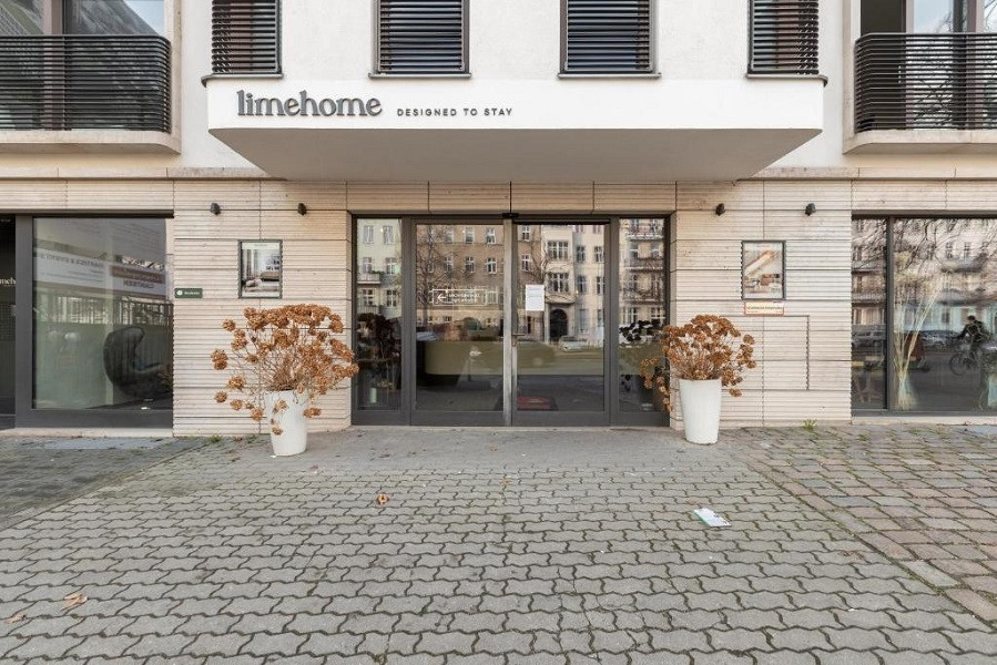 Vacation Hub International - VHI - Travel Club - Limehome Berlin Prenzlauer Allee