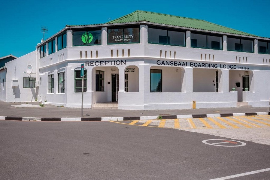 Vacation Hub International - VHI - Travel Club - Gansbaai Boarding Lodge